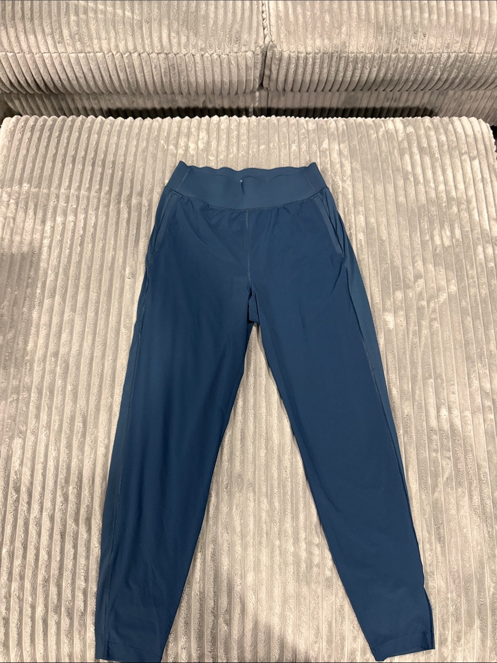 Women’s Athleta Blue Jogger Pants